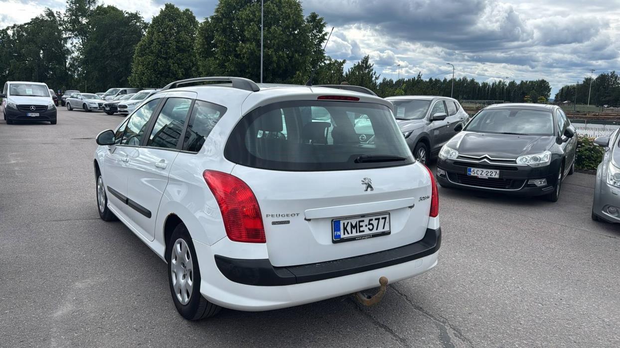 PEUGEOT 308 2013