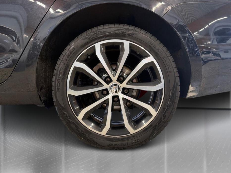 SKODA Octavia 2016