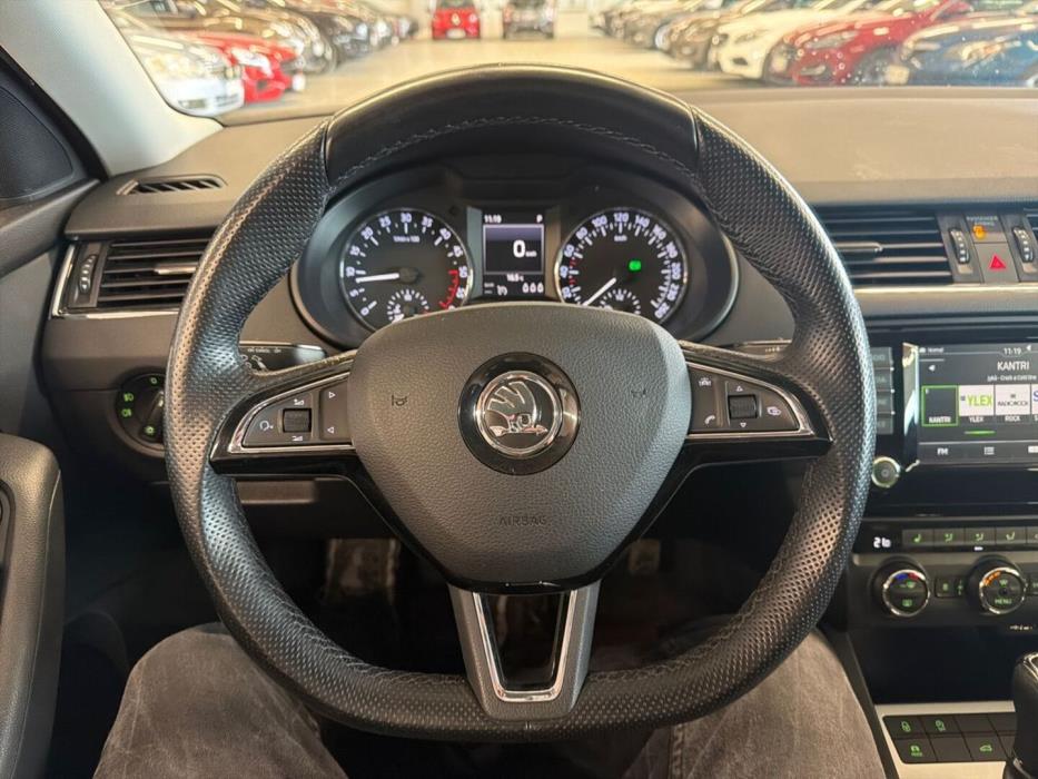 SKODA Octavia 2016