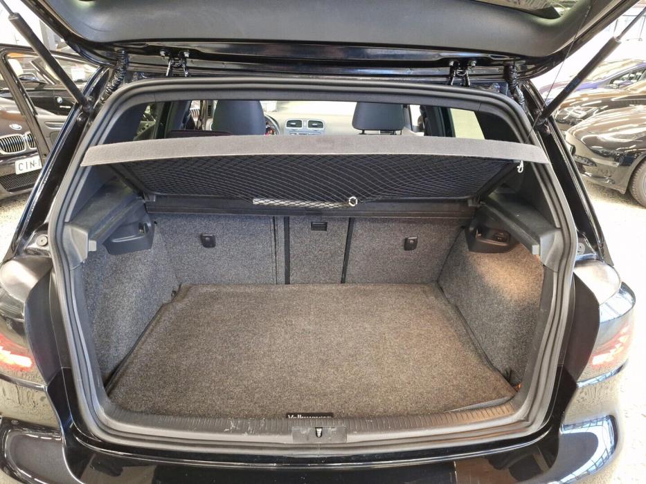 VOLKSWAGEN Golf 2013