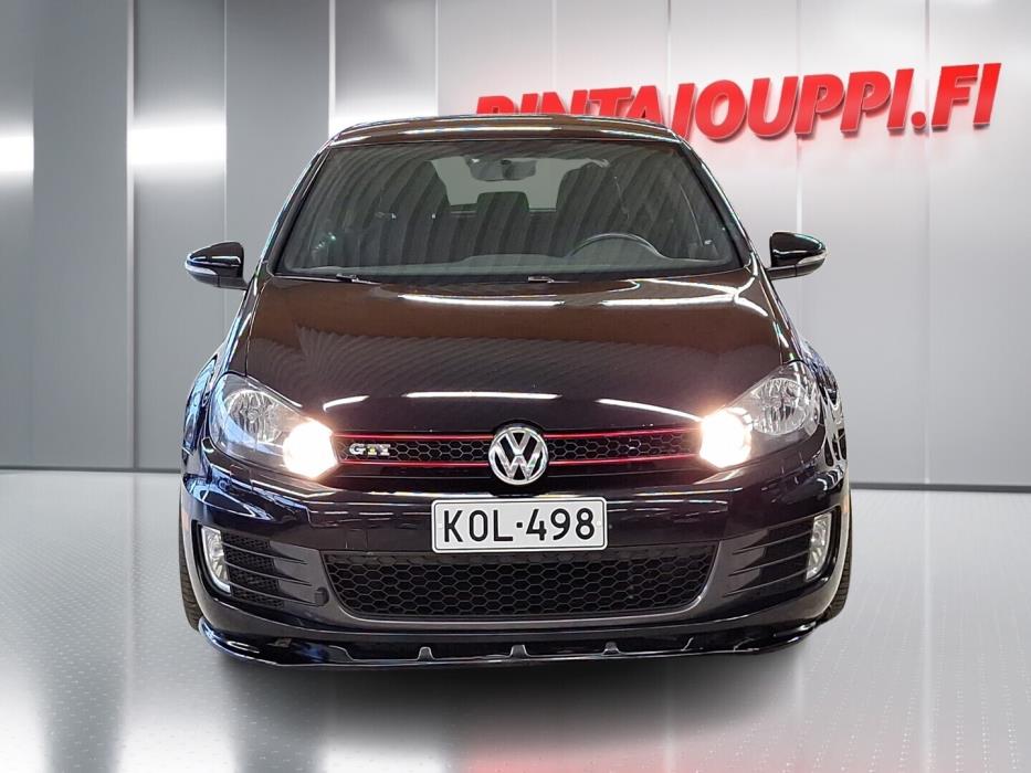 VOLKSWAGEN Golf 2013