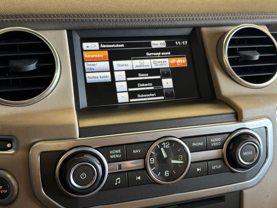 LAND ROVER Discovery 2016