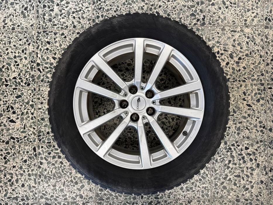 LAND ROVER Discovery 2016
