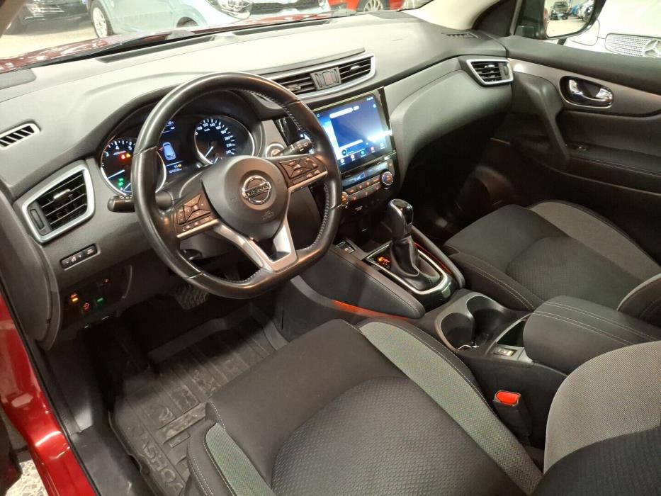 NISSAN Qashqai 2018