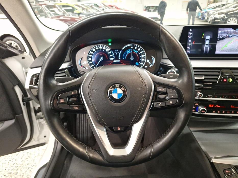 BMW 530 2019