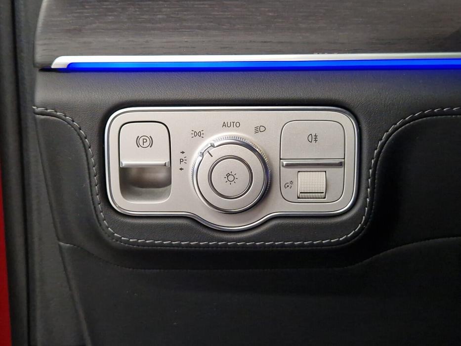 MERCEDES-BENZ GLE 2021