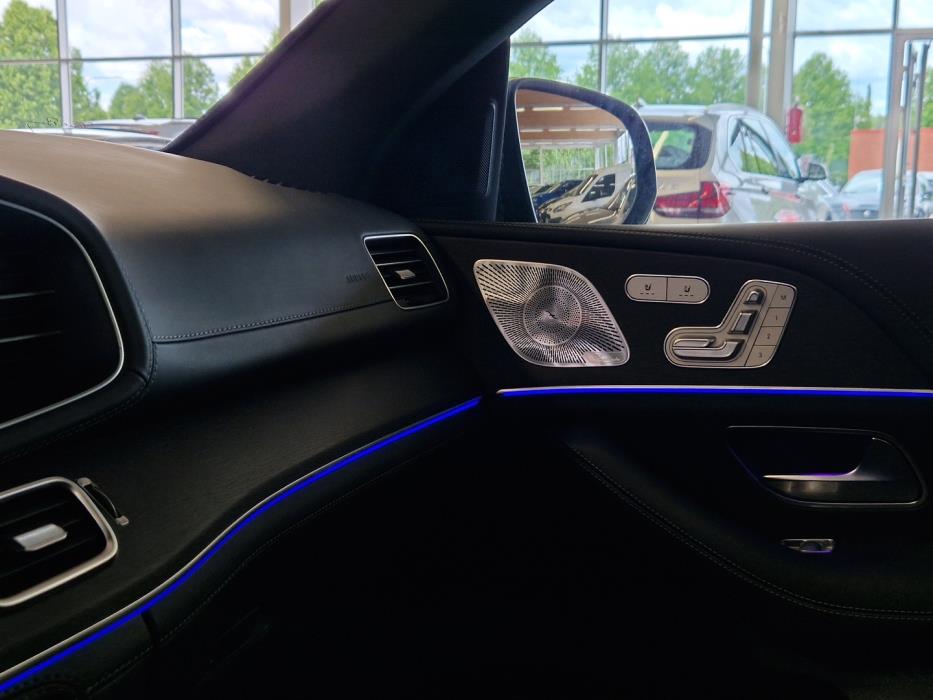 MERCEDES-BENZ GLE 2021