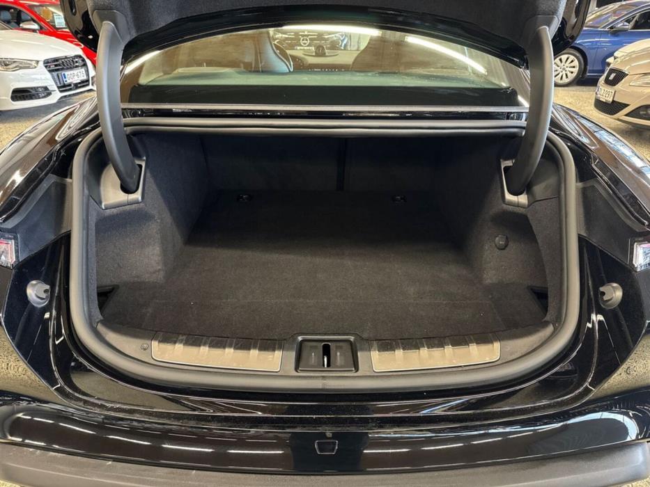PORSCHE Taycan 2021