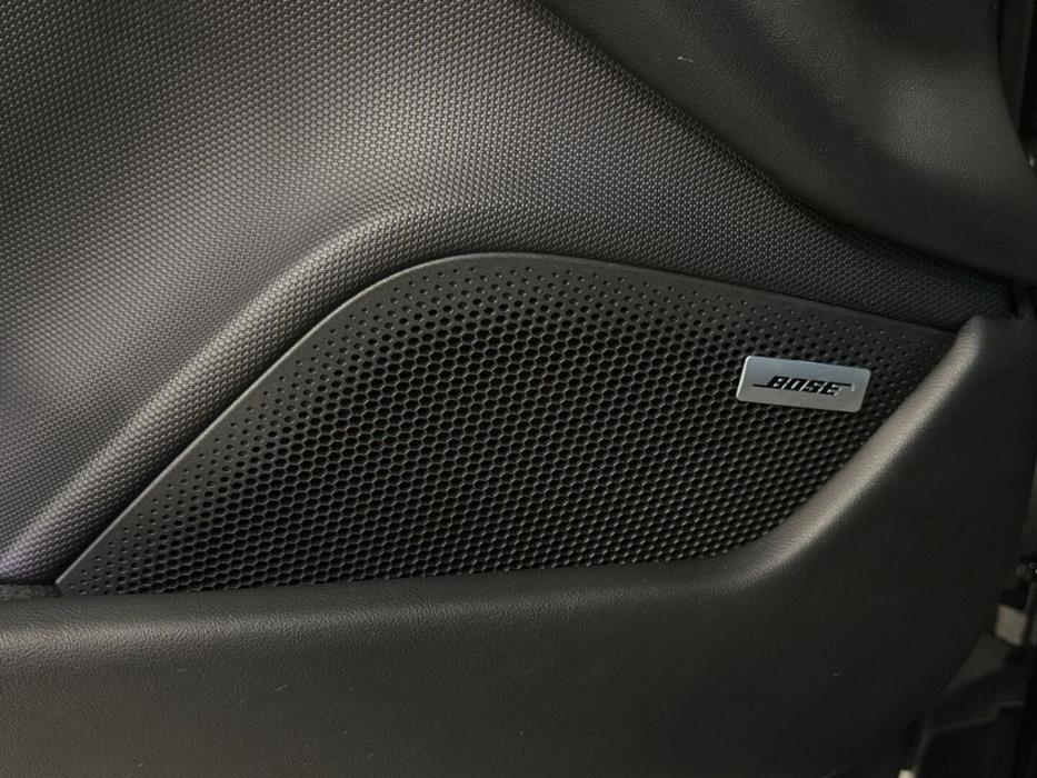 PORSCHE Taycan 2021