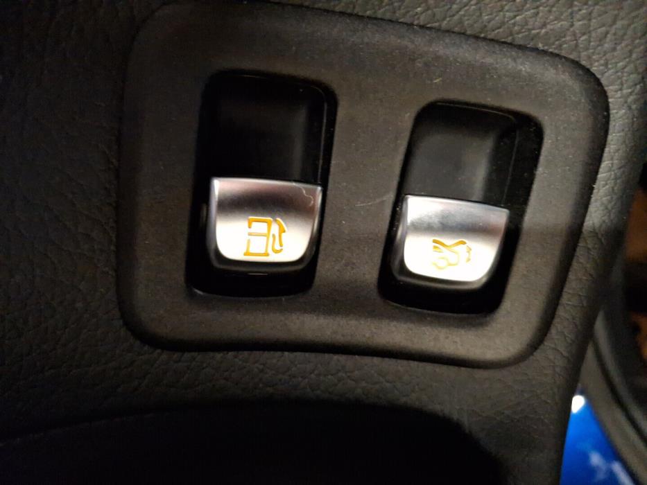 MERCEDES-BENZ GLC 2020