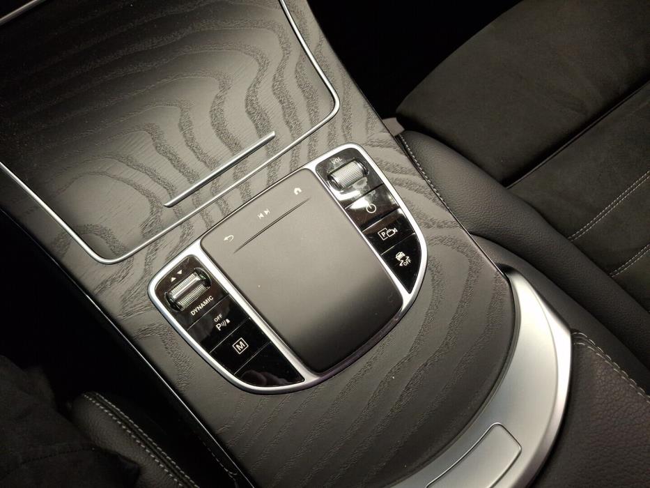 MERCEDES-BENZ GLC 2020