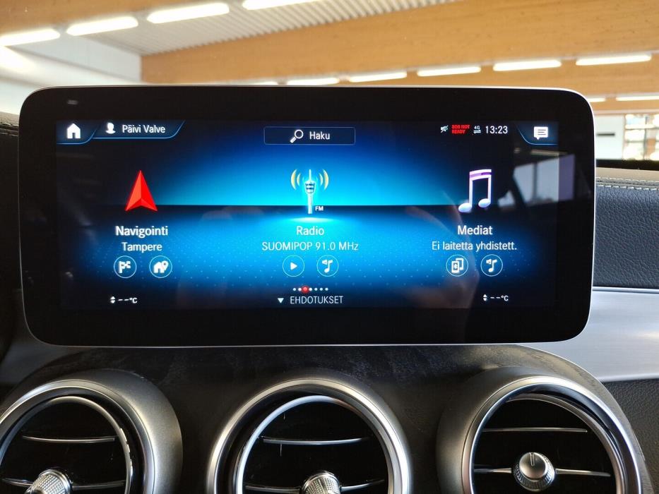 MERCEDES-BENZ GLC 2020