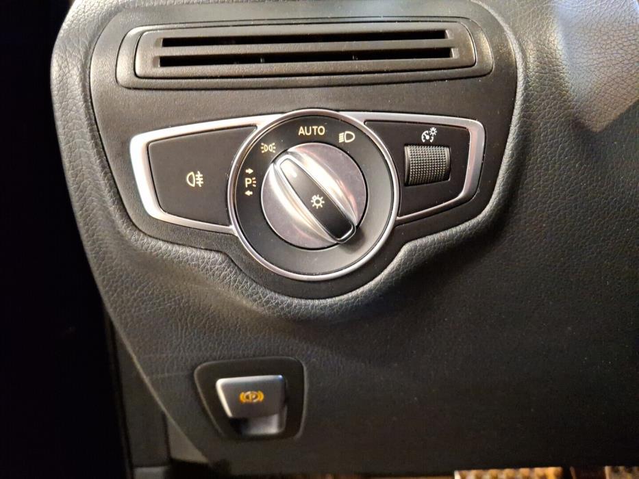 MERCEDES-BENZ GLC 2020