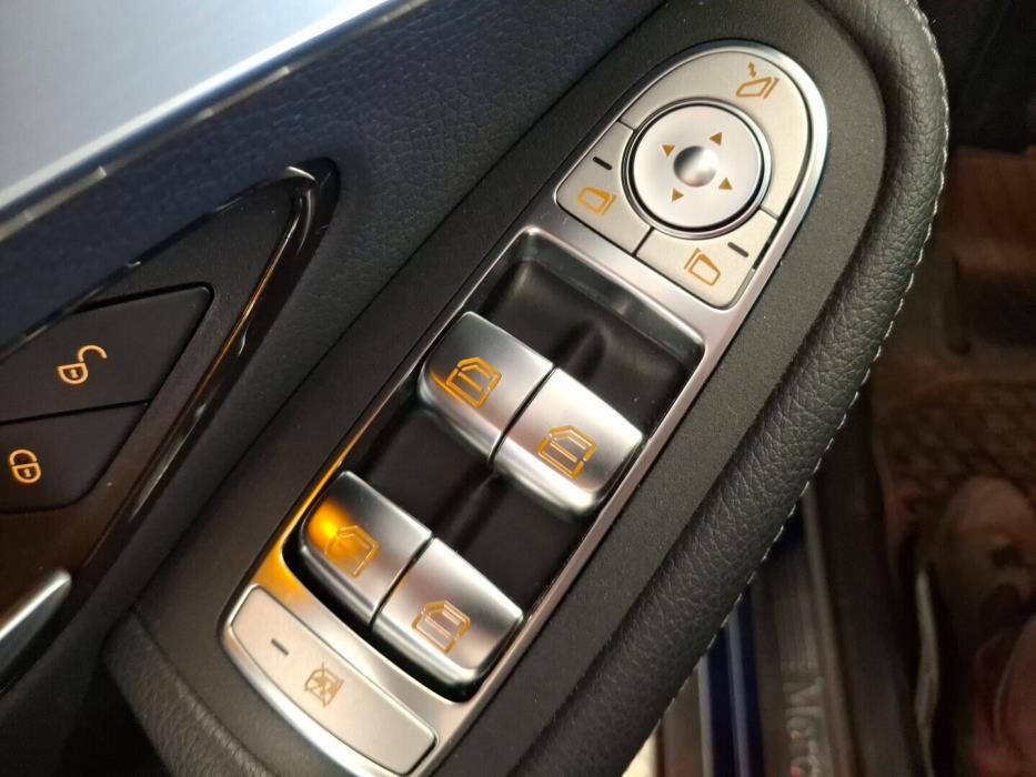 MERCEDES-BENZ GLC 2020