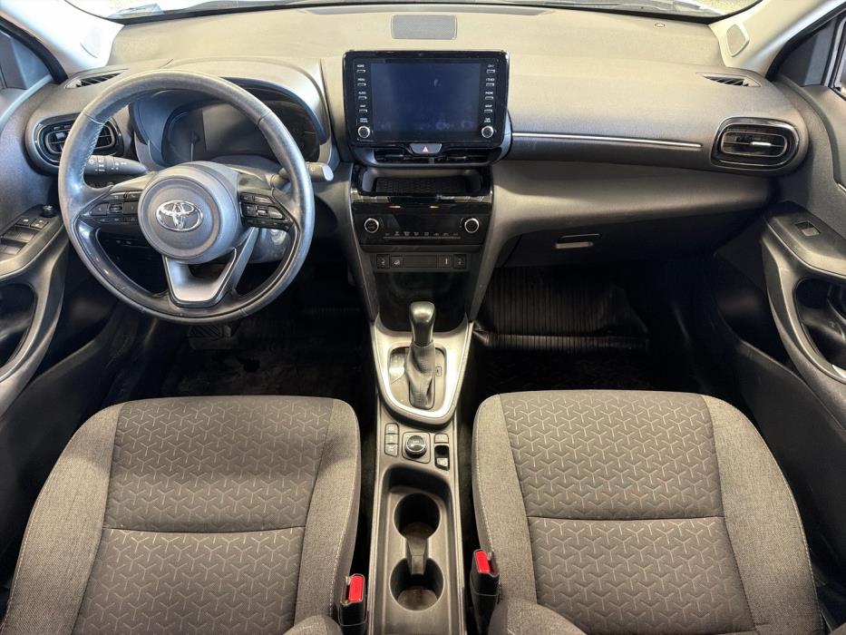 TOYOTA Yaris Cross 2023