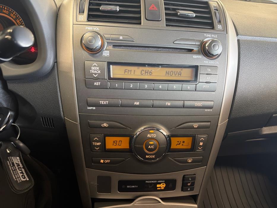 TOYOTA Corolla 2008