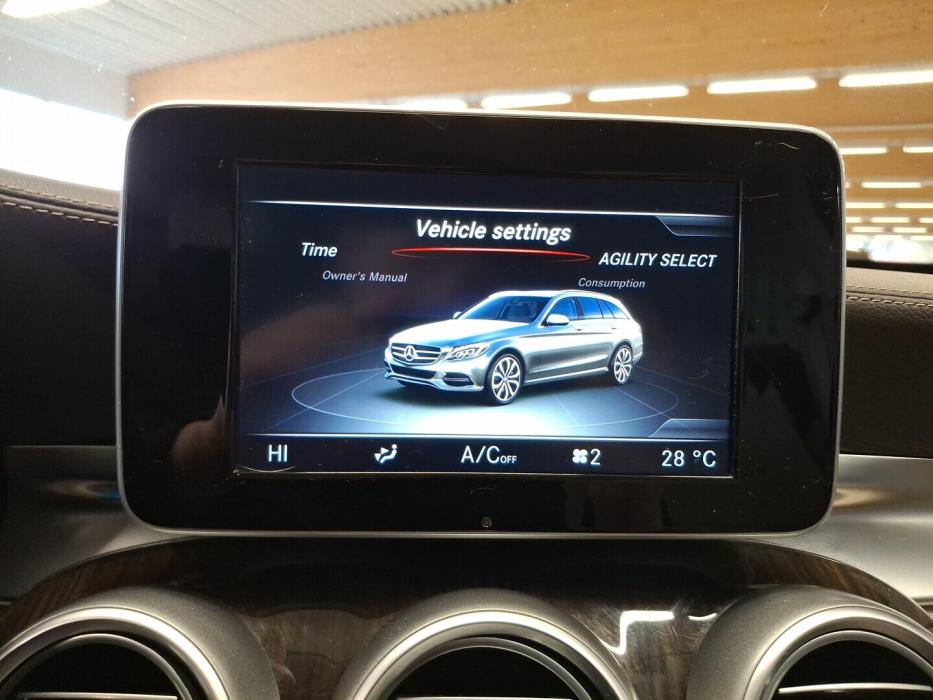 MERCEDES-BENZ C 2015