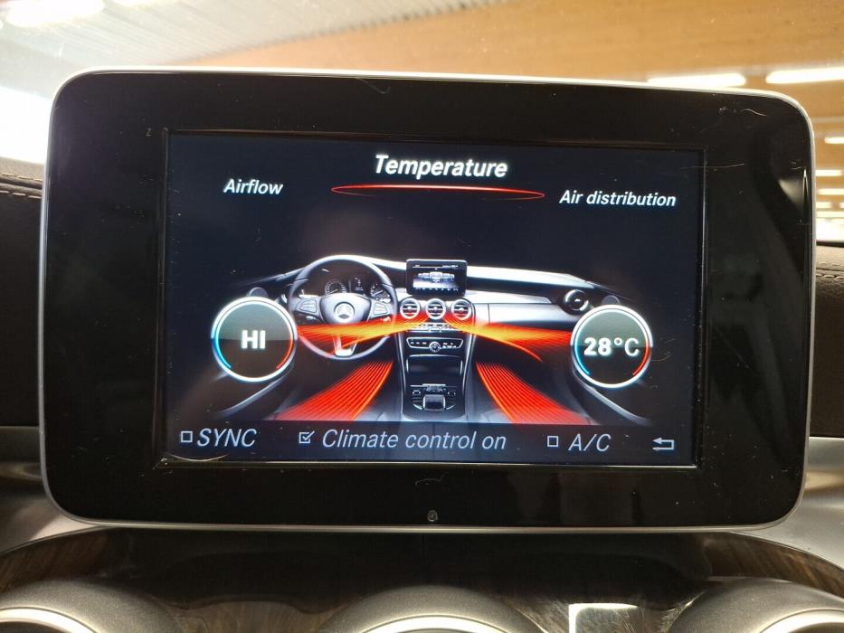 MERCEDES-BENZ C 2015