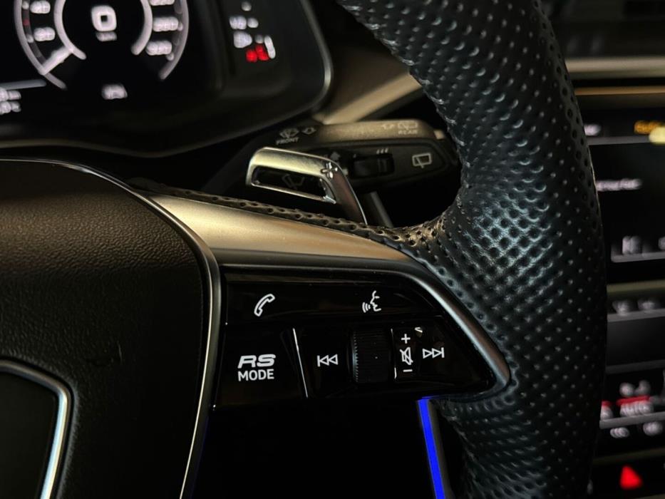 AUDI RS6 2020