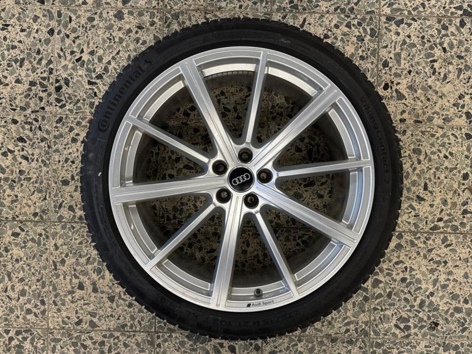 AUDI RS6 2020