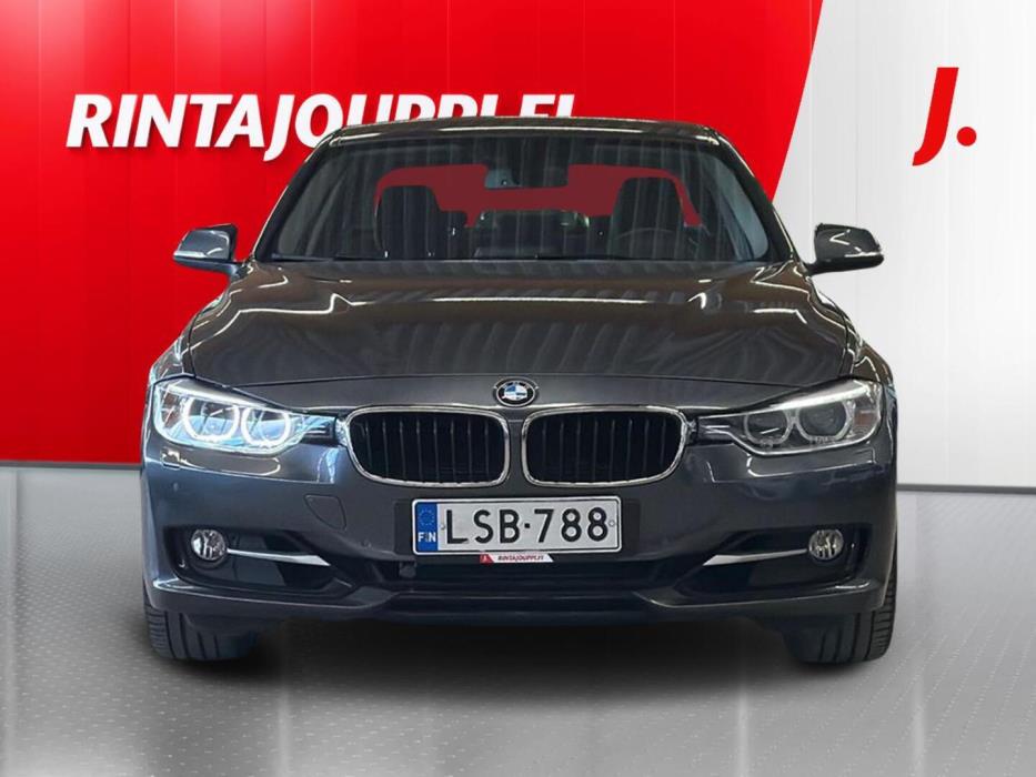 BMW 320 2013
