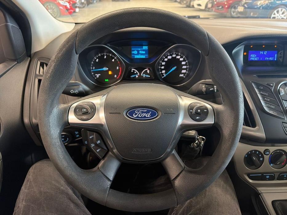 FORD Focus 2012