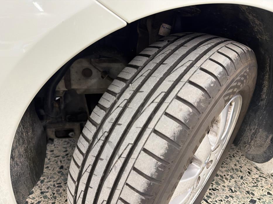 MERCEDES-BENZ B 2011