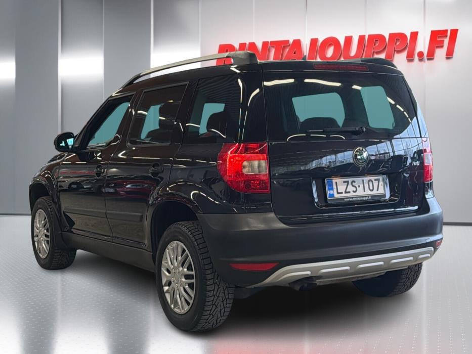 SKODA Yeti 2012