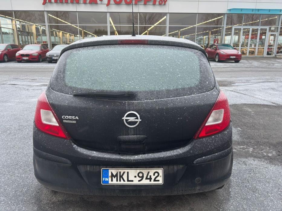 OPEL Corsa 2011