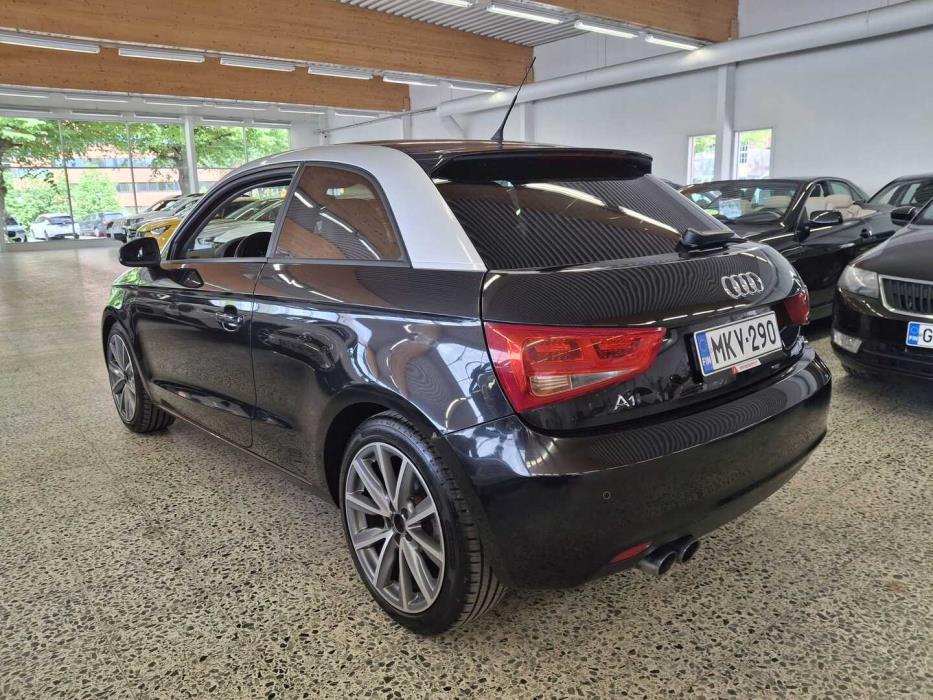 AUDI A1 2010