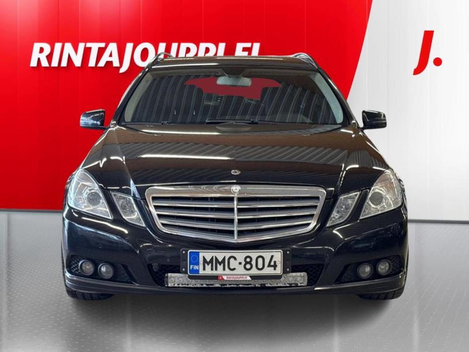 MERCEDES-BENZ E 2010