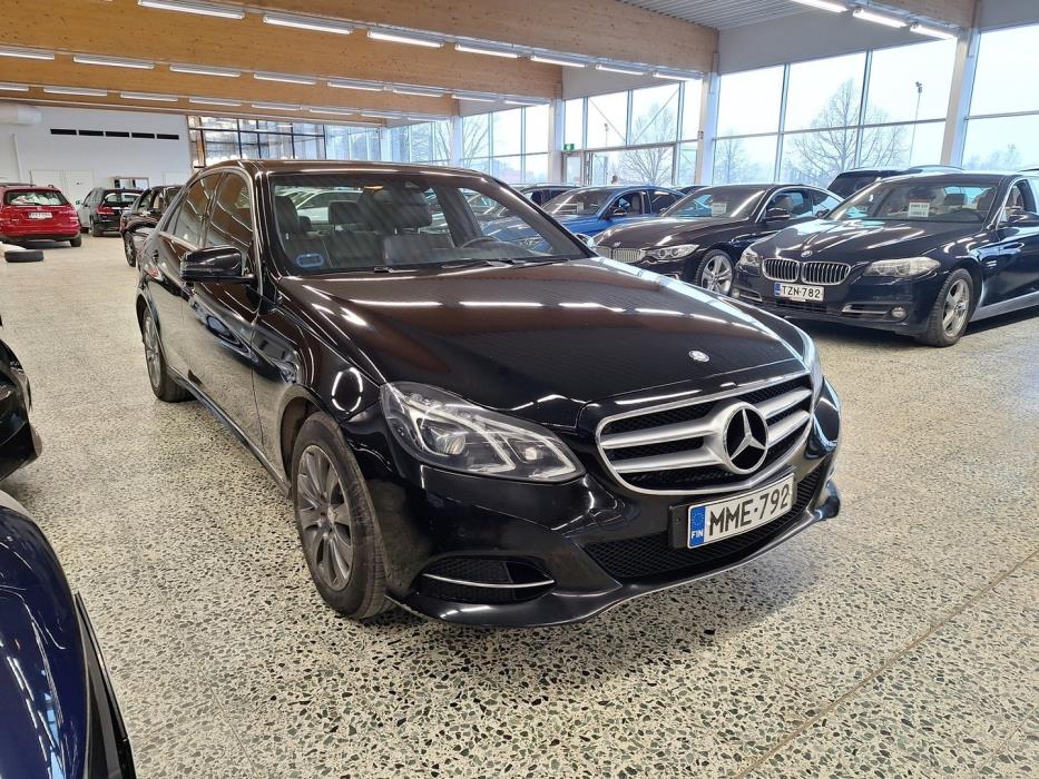 MERCEDES-BENZ E 2015