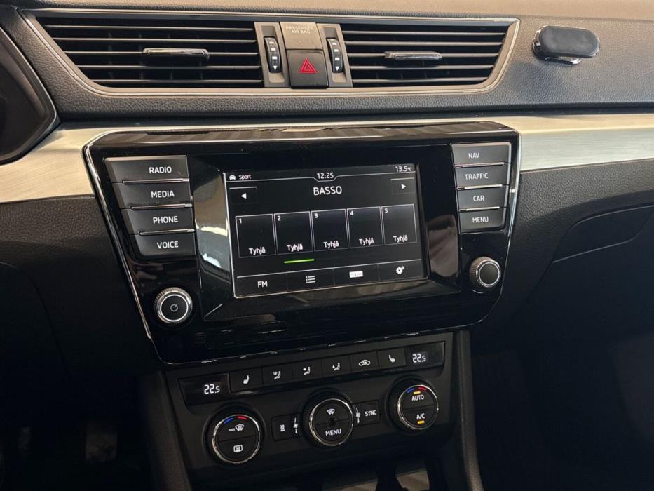 SKODA Superb 2016