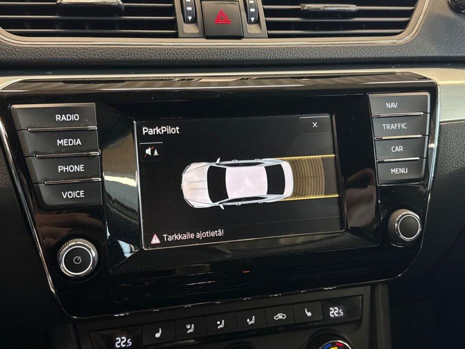 SKODA Superb 2016