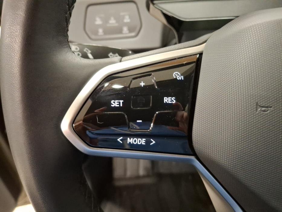 VOLKSWAGEN ID.3 2023