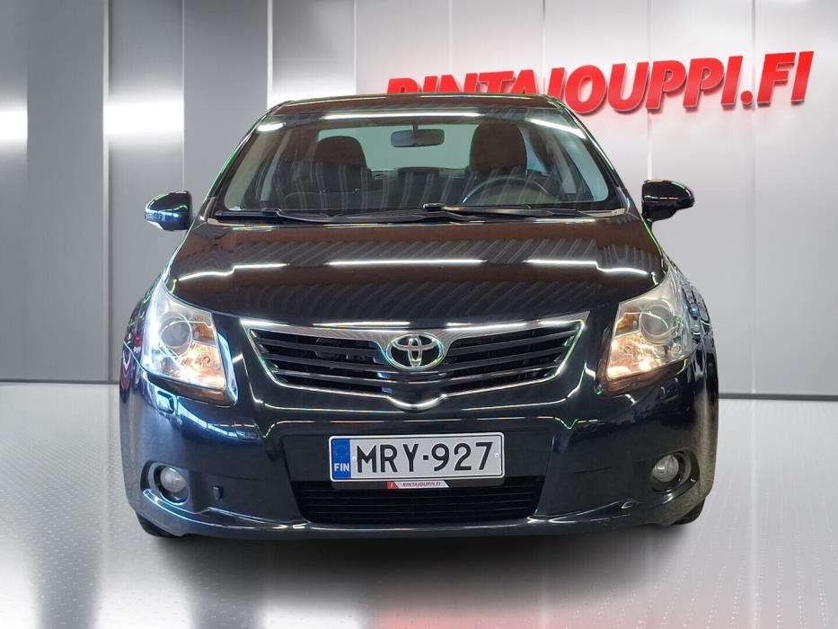 TOYOTA Avensis 2011