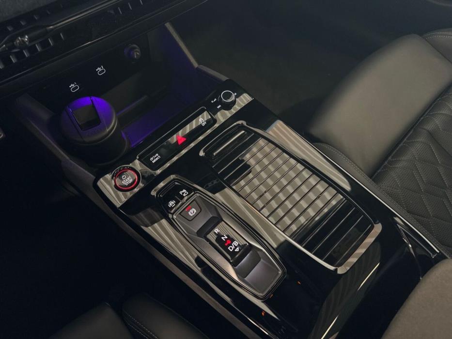 AUDI S6 e-tron 2025