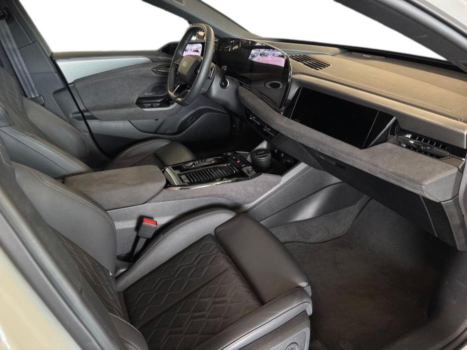 AUDI S6 e-tron 2025