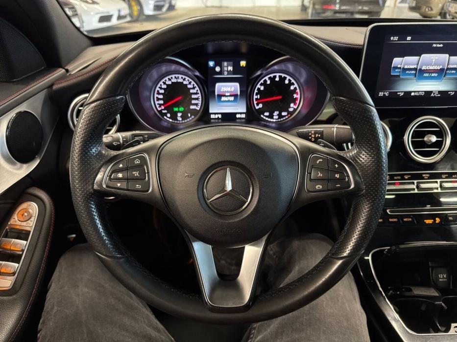 MERCEDES-BENZ C 43 AMG 2016