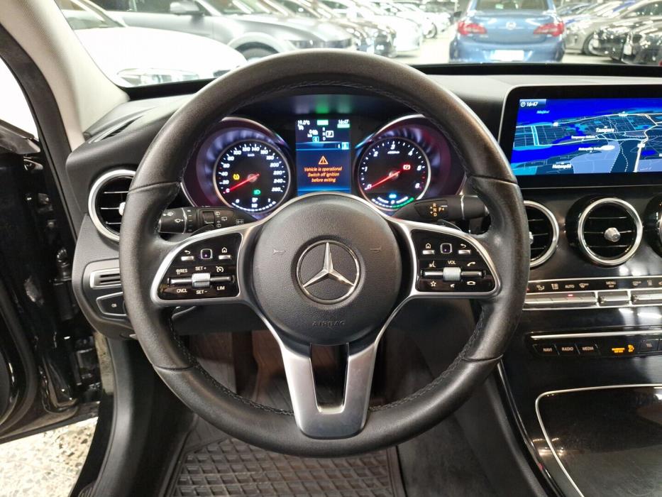 MERCEDES-BENZ C 2020