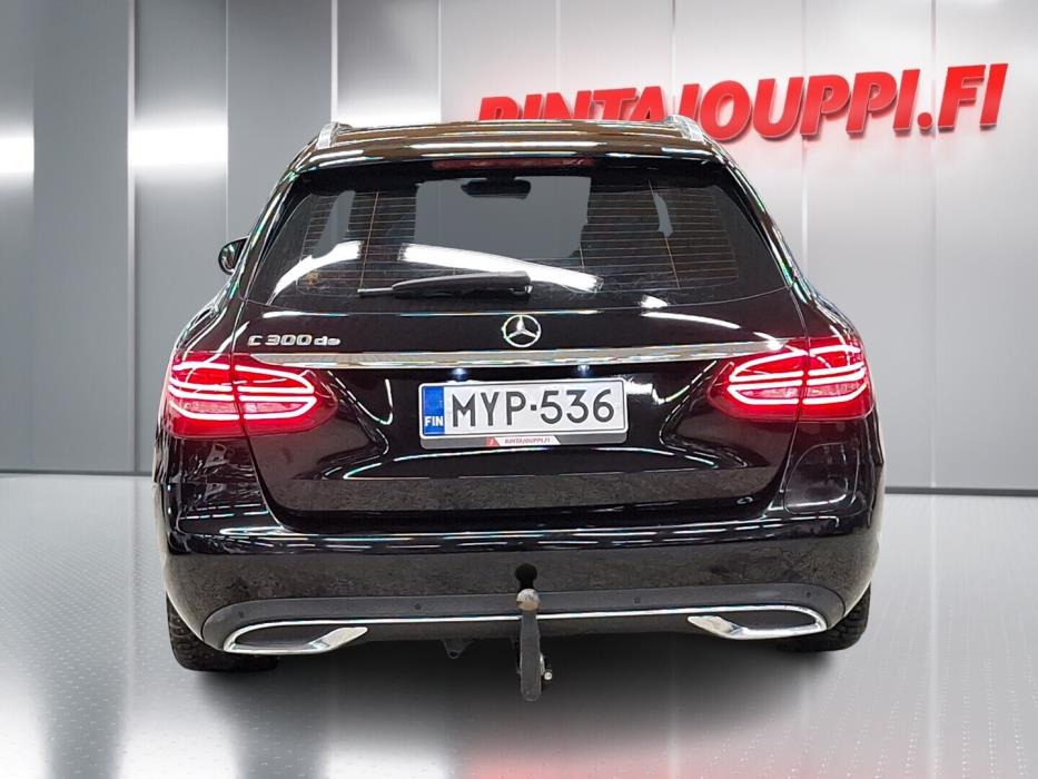 MERCEDES-BENZ C 2020