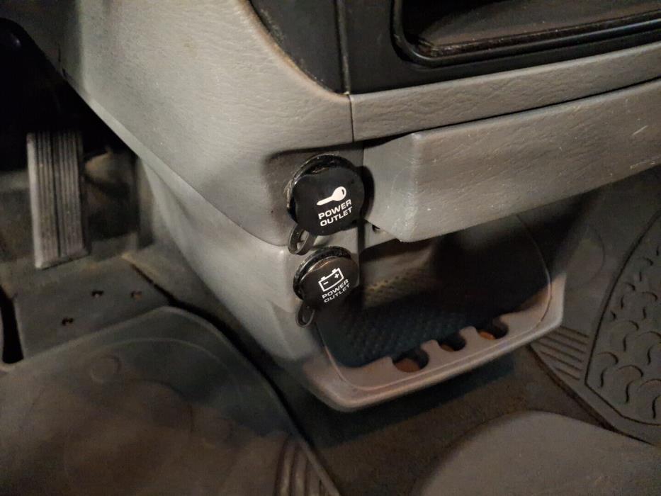 CHRYSLER Voyager 2005