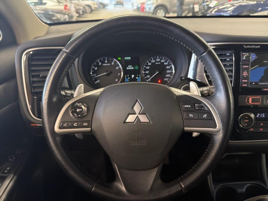 MITSUBISHI Outlander 2013