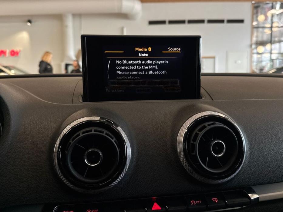 AUDI S3 2015