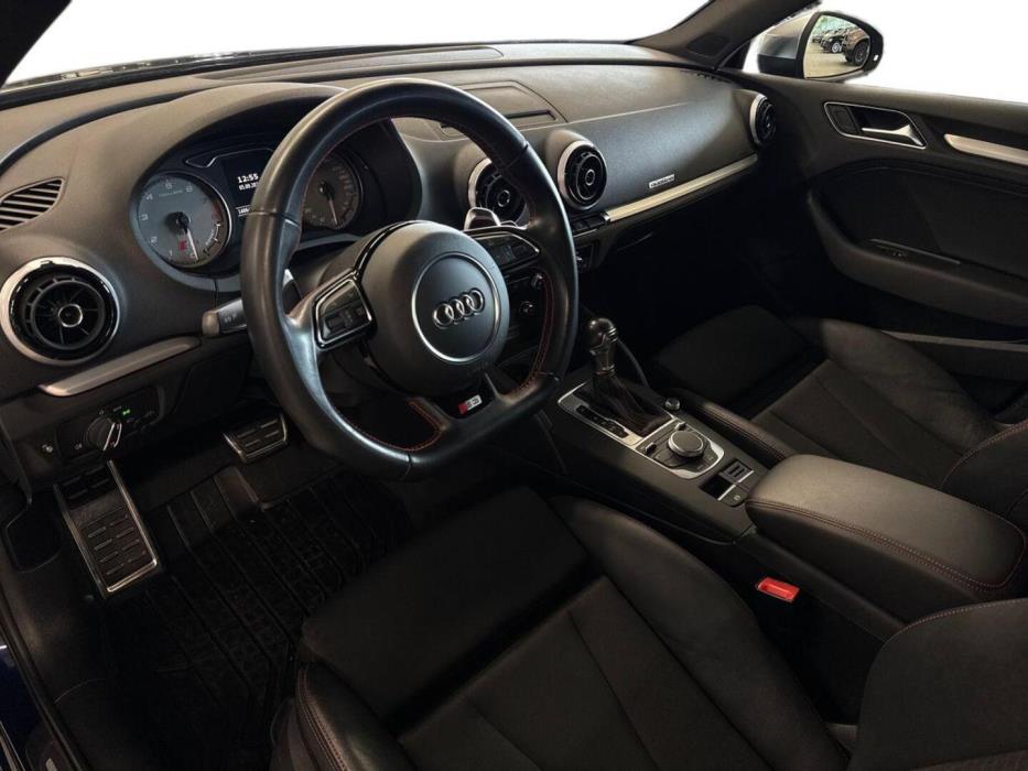 AUDI S3 2015