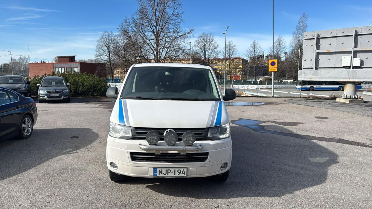 VOLKSWAGEN Transporter 2015