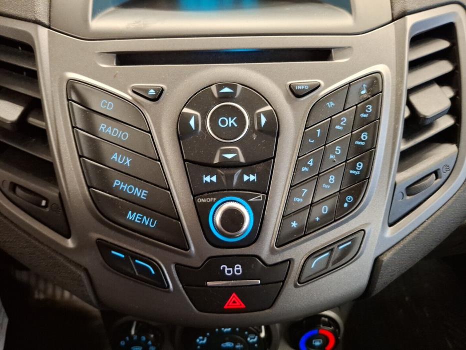 FORD Fiesta Van 2016