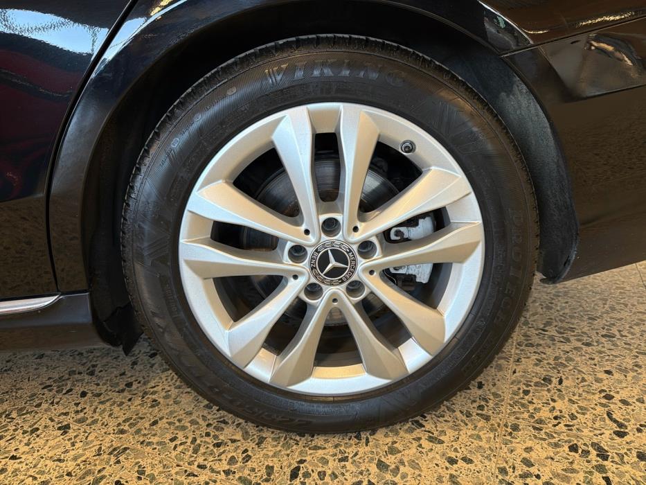 MERCEDES-BENZ C 2019