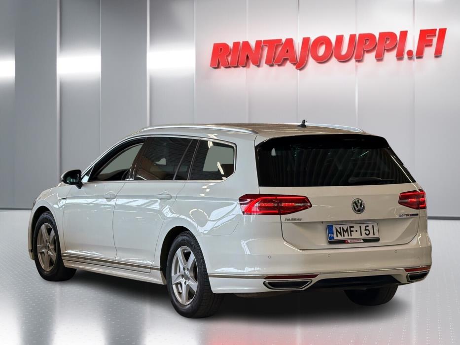 VOLKSWAGEN Passat 2016