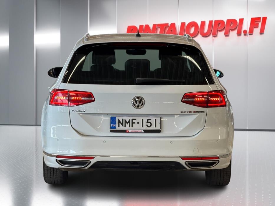 VOLKSWAGEN Passat 2016